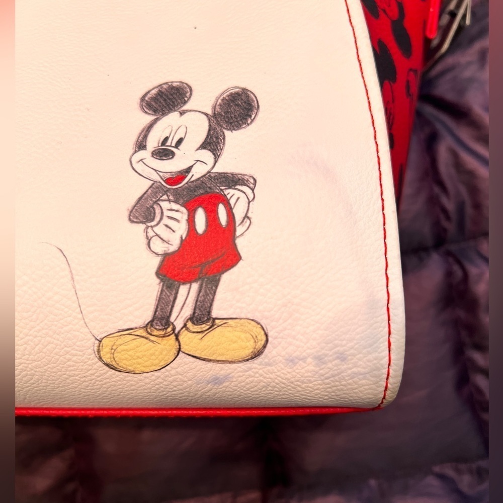 NWT Mickey Mouse Loungefly Bag - Picture 4 of 12